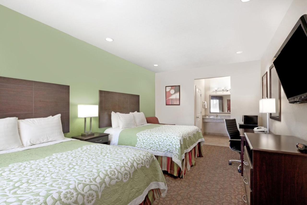 Lone Star Inn Kenedy Luaran gambar